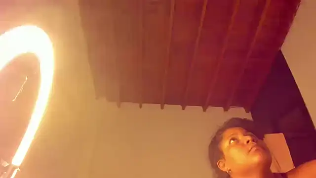 CAROLINNAGOMEZ online show from 11-08-25, 02:48