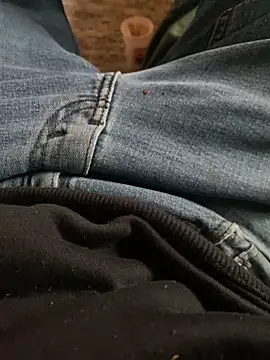 Snapshot of Pedro98801 chatting on 12-16-25, 09:52 Pedro98801 online show from 12-16-25, 09:52