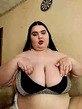 Snapshot of Vllada_Brattz chatting on 10-31-25, 09:50 Vllada Brattz online show from 10-31-25, 09:50