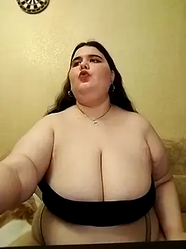 Vllada Brattz online show from 05-16-26, 07:57