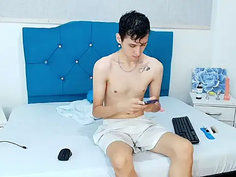 LuigiMarchetti online show from 12-01-25, 07:26