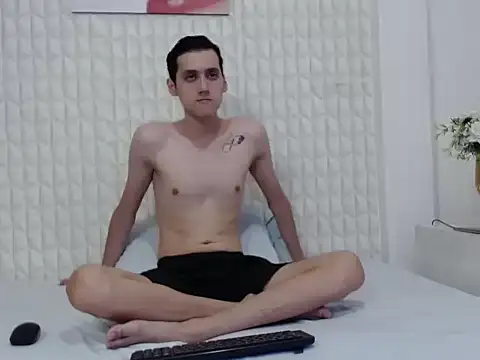 LuigiMarchetti online show from 09-27-25, 07:42