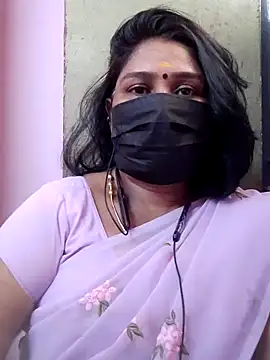 Snapshot of Tamil_Azhaghi25 chatting on 06-20-26, 06:51 Tamil Azhaghi25 online show from 06-20-26, 06:51