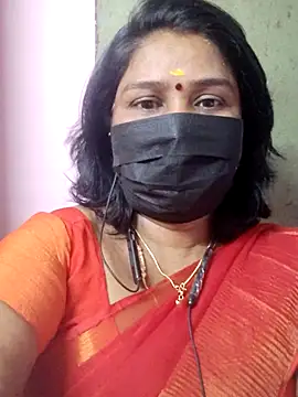 Snapshot of Tamil_Azhaghi25 chatting on 07-03-26, 12:55 Tamil Azhaghi25 online show from 07-03-26, 12:55