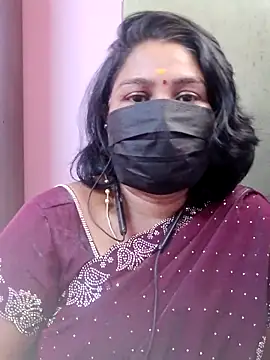 Snapshot of Tamil_Azhaghi25 chatting on 05-19-26, 05:47 Tamil Azhaghi25 online show from 05-19-26, 05:47