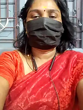 Snapshot of Tamil_Azhaghi25 chatting on 05-19-26, 05:53 Tamil Azhaghi25 online show from 05-19-26, 05:53