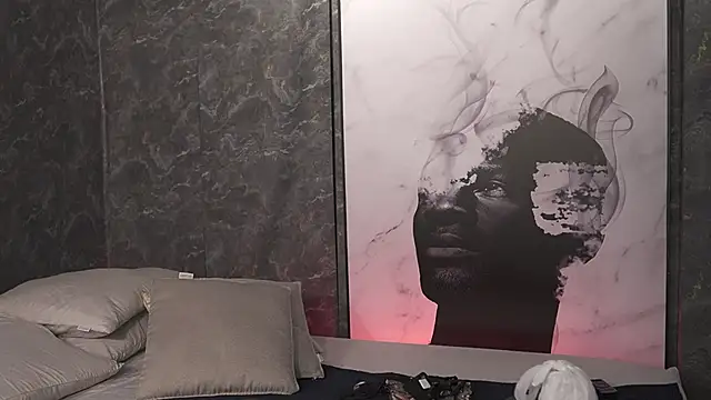 Tayler Kim online show from 09-10-25, 12:04