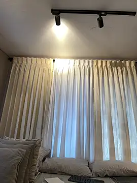 Tayler Kim online show from 03-03-26, 06:48