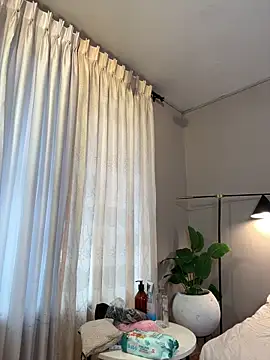 Tayler Kim online show from 02-17-26, 06:38