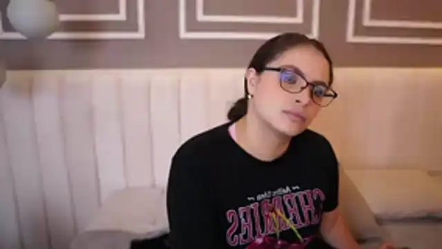 Tayler Kim online show from 11-21-25, 07:13