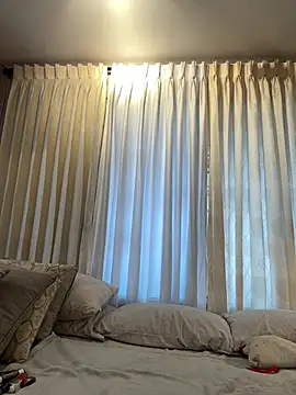 Tayler Kim online show from 02-28-26, 06:51