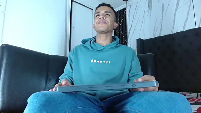 aston xvera online show from 01-07-26, 04:50