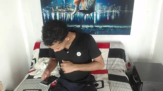 Snapshot of aston_xvera chatting on 09-16-25, 07:37 aston xvera online show from 09-16-25, 07:37