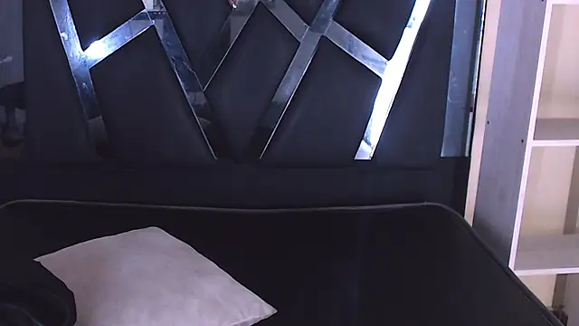 aston xvera online show from 01-10-26, 02:12