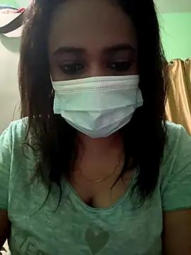 Snapshot of tamil_Nila_ chatting on 09-17-25, 06:10 tamil Nila  online show from 09-17-25, 06:10