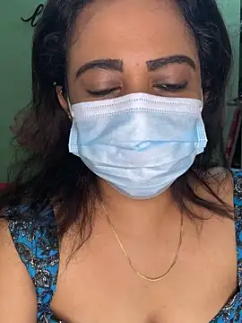 Snapshot of tamil_Nila_ chatting on 09-19-25, 02:10 tamil Nila  online show from 09-19-25, 02:10