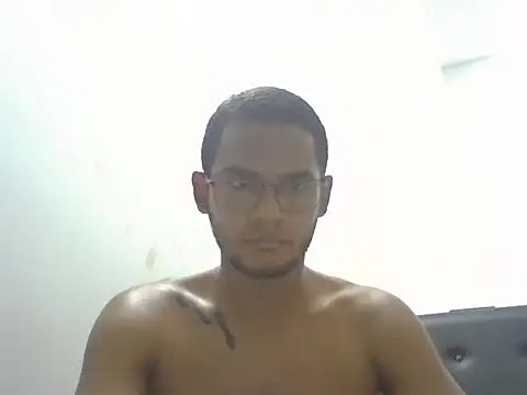 jayden cooper1 online show from 11-12-25, 08:12