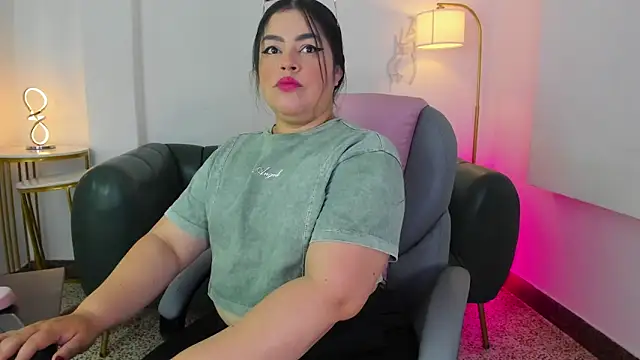 Miss Francheska online show from 01-15-26, 12:19