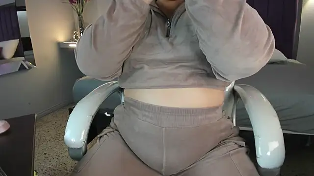 Miss Francheska online show from 03-30-26, 12:28