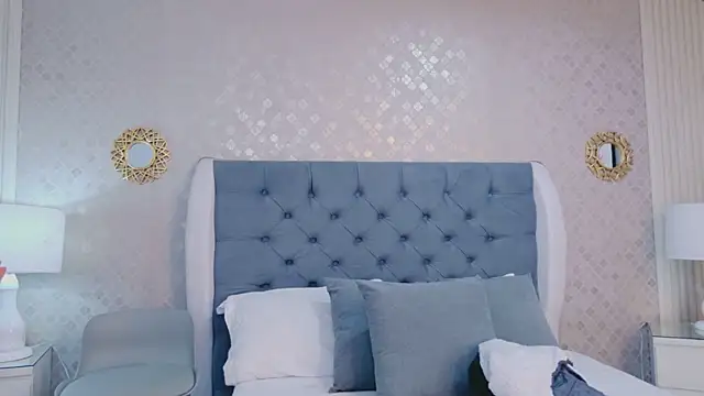 ZoeWilliis online show from 05-30-26, 11:49