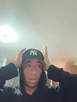 Snapshot of HookedIndocin chatting on 03-16-26, 11:51 HookedIndocin online show from 03-16-26, 11:51