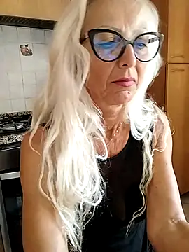 Snapshot of _sexyBLONDE46_ chatting on 07-17-26, 09:50 sexyBLONDE46 online show from 07-17-26, 09:50