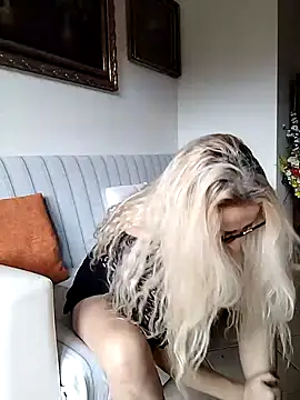  sexyBLONDE46  online show from 02-05-26, 10:55