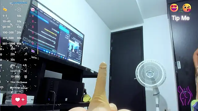 lunna noir online show from 11-26-25, 11:16