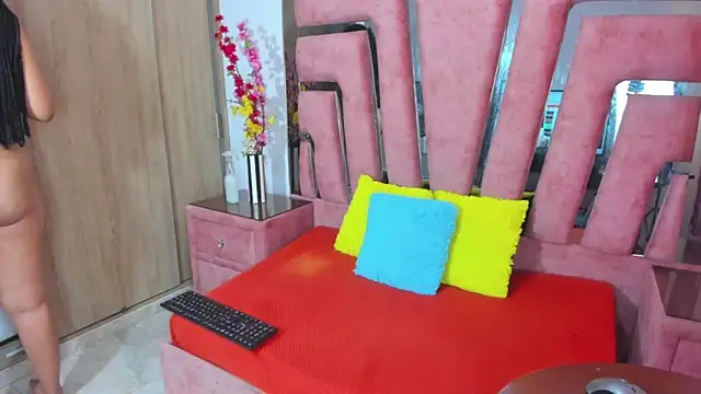 MaraKarly online show from 02-27-26, 07:35