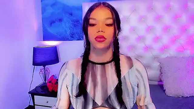 Valeria Swett  online show from 02-27-26, 08:19