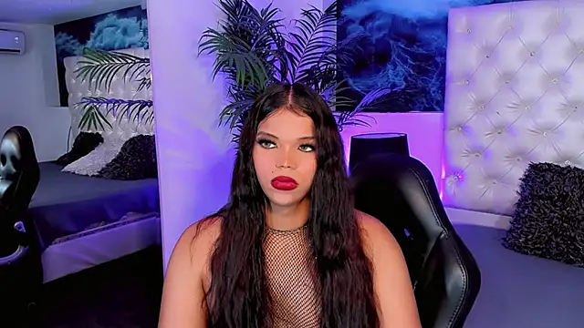 Valeria Swett  online show from 03-20-26, 08:21