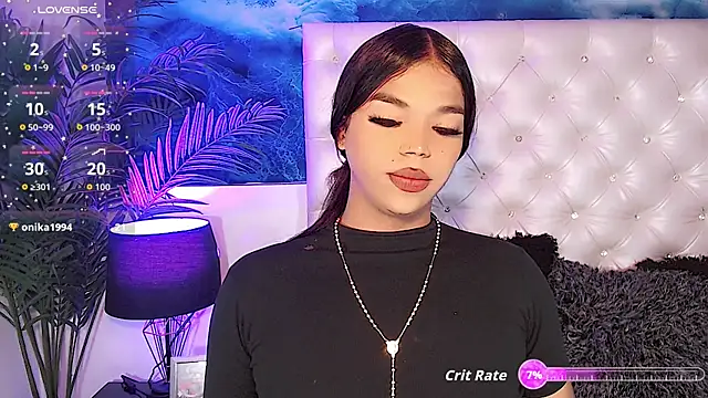 Valeria Swett  online show from 11-14-25, 08:56