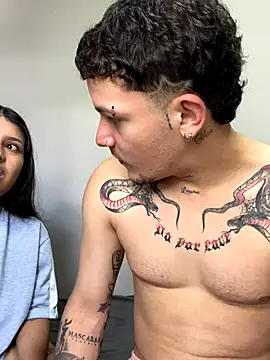 Snapshot of _Chloe_Smith chatting on 10-26-25, 04:51 Chloe Smith online show from 10-26-25, 04:51