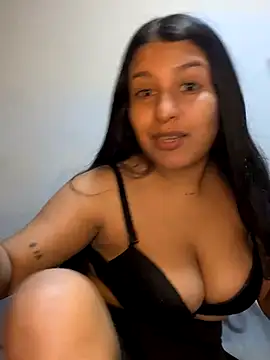 Snapshot of _Chloe_Smith chatting on 10-29-25, 04:11 Chloe Smith online show from 10-29-25, 04:11