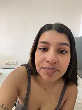 Snapshot of _Chloe_Smith chatting on 02-19-26, 05:21 Chloe Smith online show from 02-19-26, 05:21