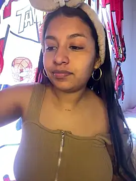 Snapshot of _Chloe_Smith chatting on 04-21-26, 05:08 Chloe Smith online show from 04-21-26, 05:08