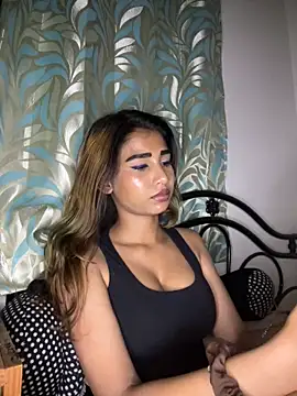 STRIP GLOW online show from 02-27-26, 07:35