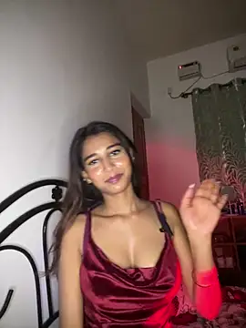 STRIP GLOW online show from 05-29-26, 10:49