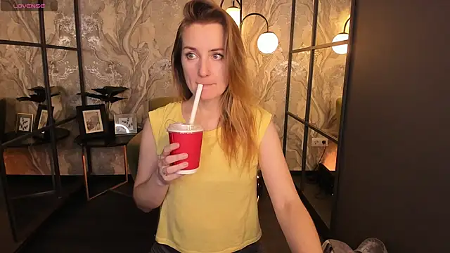 MeggySun online show from 11-02-25, 01:16