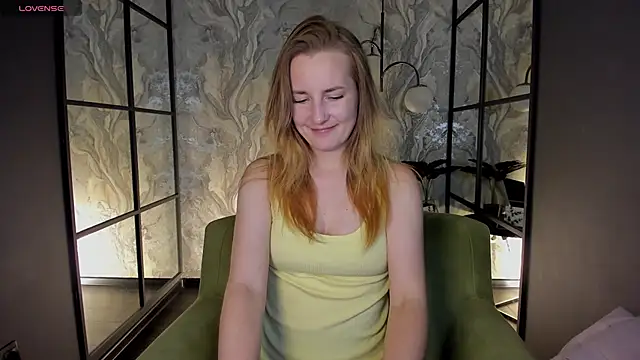 MeggySun online show from 10-12-25, 01:23