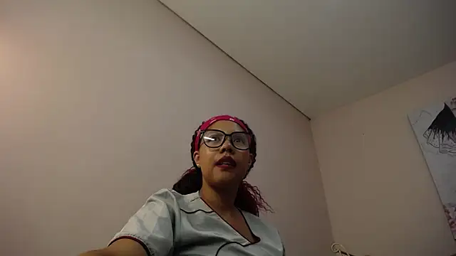 gigi1326 online show from 06-05-26, 02:56