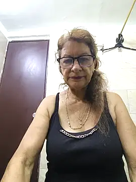 MaryLunne online show from 11-11-25, 12:33