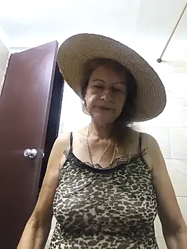 MaryLunne online show from 04-09-26, 11:05