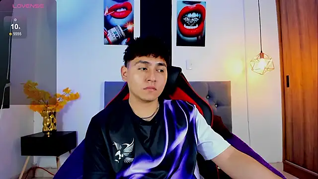 Nicolas James Sc online show from 11-10-25, 01:38