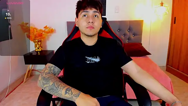 Nicolas James Sc online show from 02-21-26, 12:51