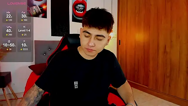 Nicolas James Sc online show from 01-10-26, 01:06