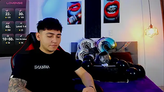 Nicolas James Sc online show from 10-24-25, 02:49