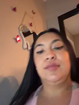 latina curvy22 online show from 02-01-26, 07:17