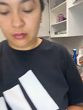 latina curvy22 online show from 09-22-25, 09:43