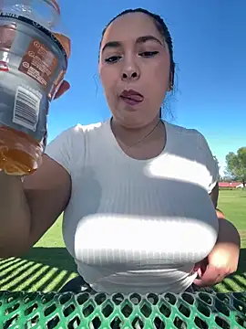 latina curvy22 online show from 02-08-26, 07:55